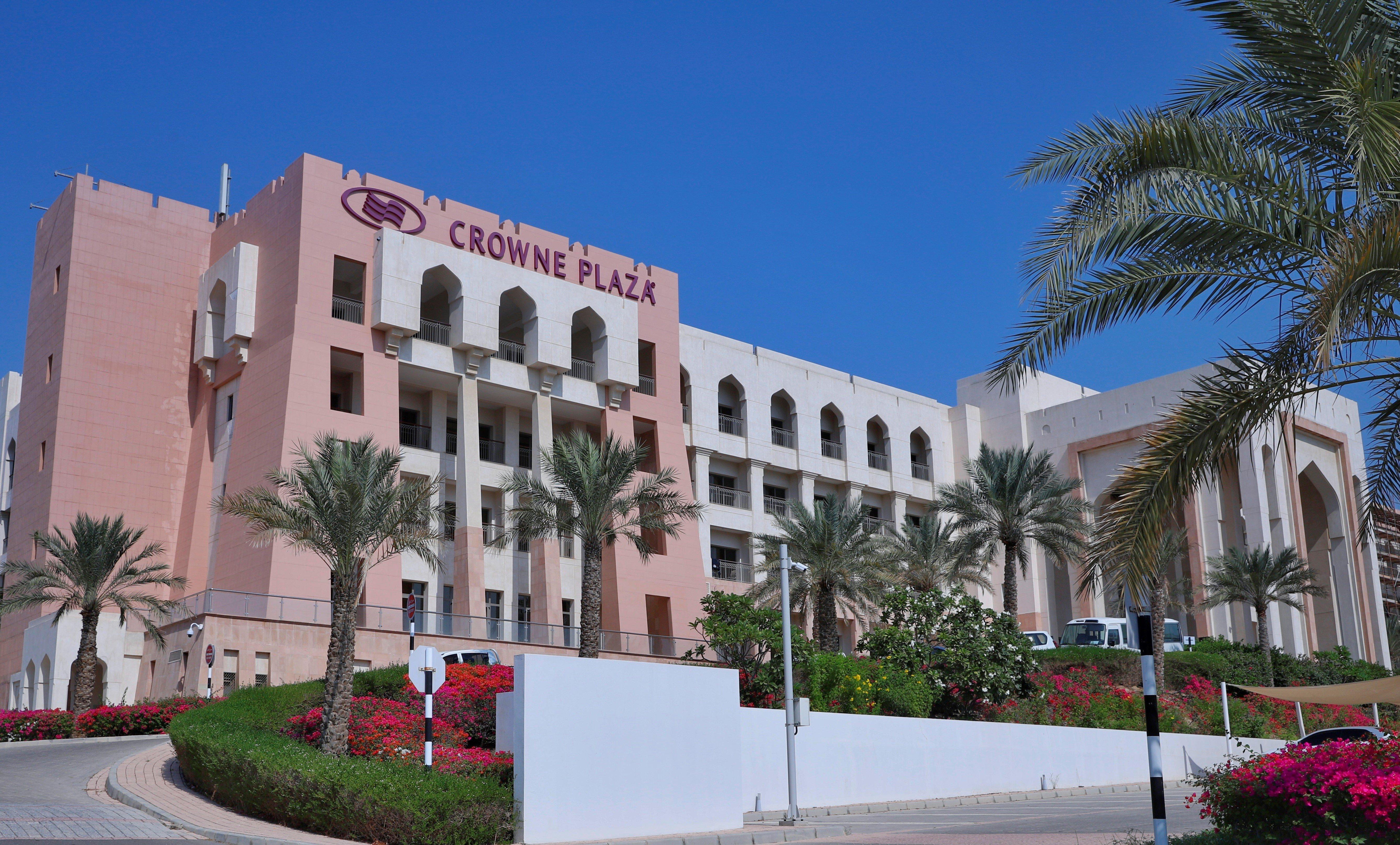 Crowne Plaza Sohar, An Ihg Hotel Exterior photo